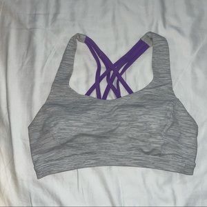 Lululemon Free to be Serene Bra